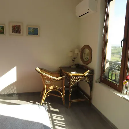Nereya Palace Art Aprtament Marina Apartman *