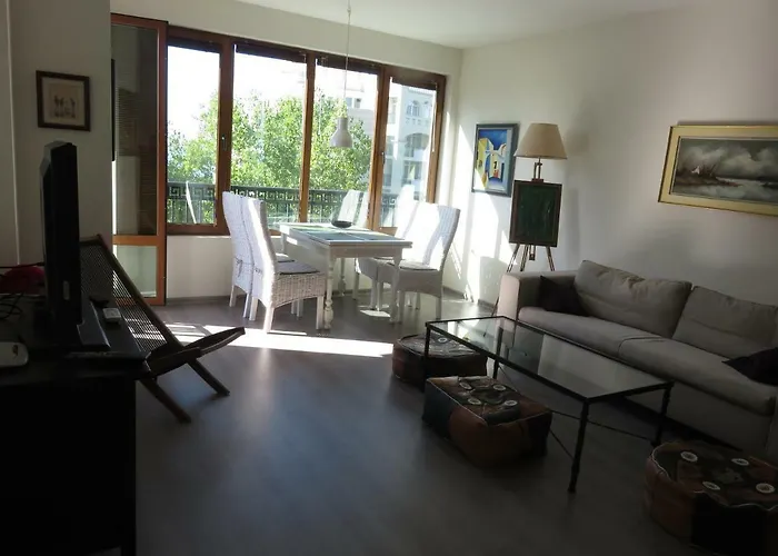 Nereya Palace Art Aprtament Marina Apartman *