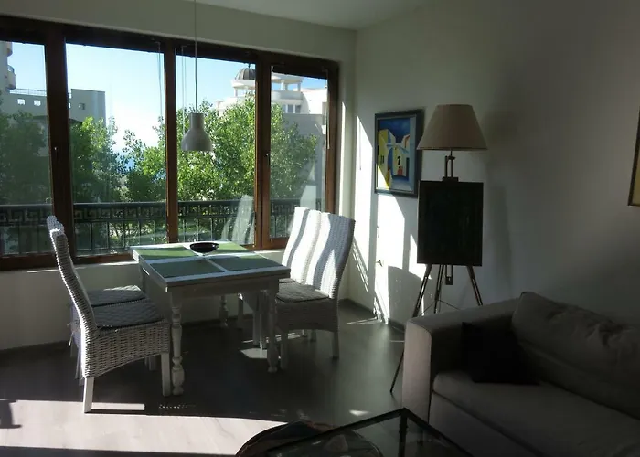 Nereya Palace Art Aprtament Marina Apartman Pomorie