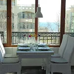 Appartamento Nereya Palace Art Aprtament Marina Pomorie